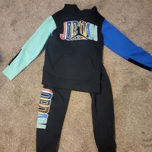 Jordan kids sweatsuit